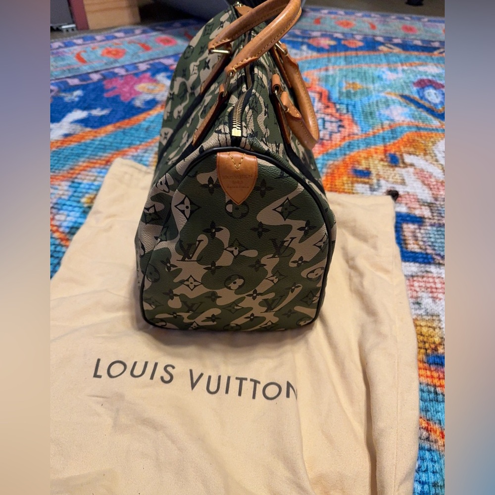 Louis Vuitton  Special edition Takashi Murakami camouflage speedy   very rare